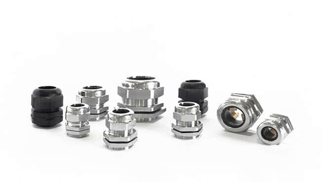 iHATHOR Cable Glands for Safe Areas · iHATHOR